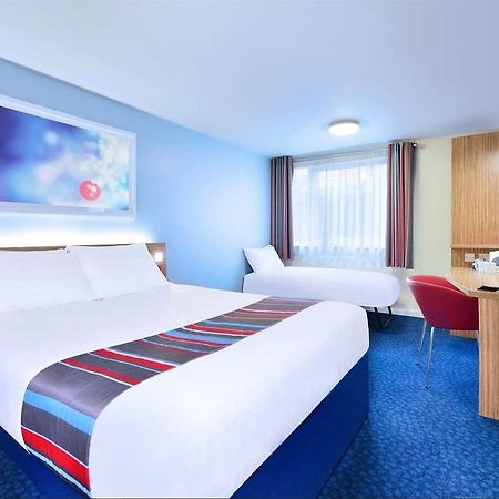 Travelodge Chelmsford Exterior foto