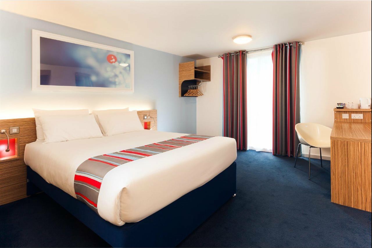 Travelodge Chelmsford Exterior foto